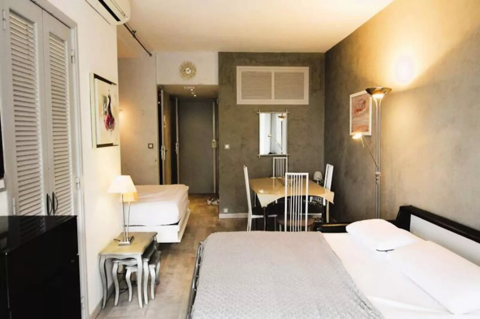 Résidence Studio De 35m² Très Proche De La Croisette-Image-tags.