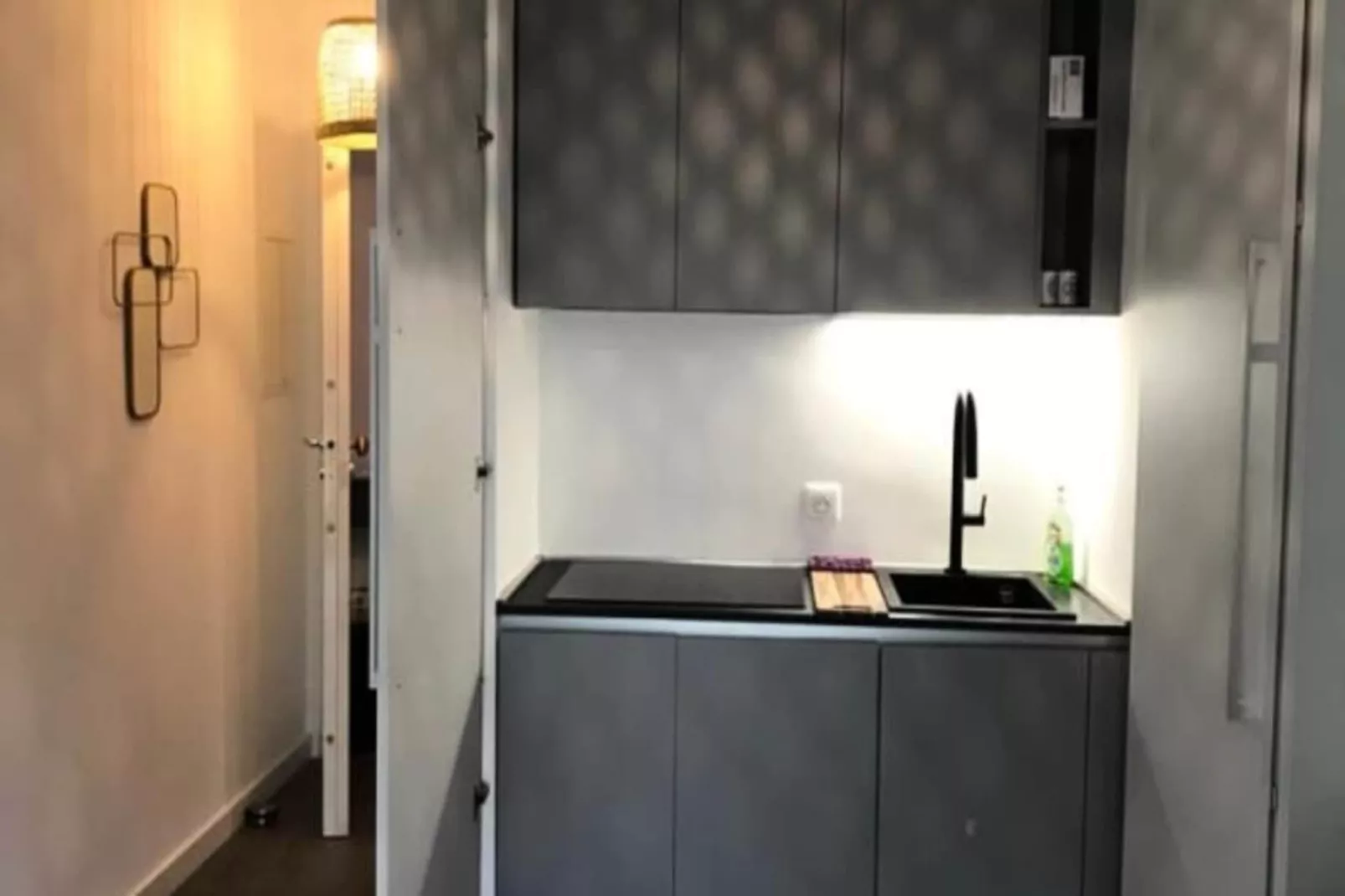 Résidence Studio Design Terrasse Et Plage &#9728;live In Marlyne&#9728;-Küche