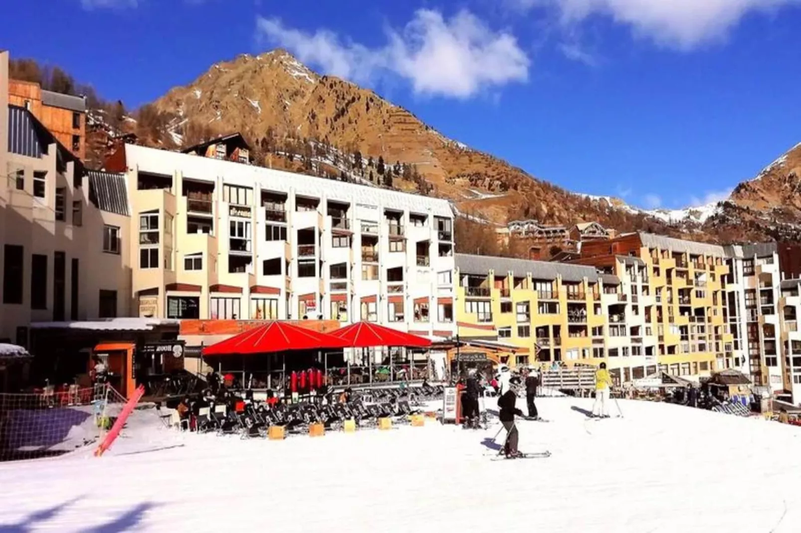 Résidence St Pierre B9-Extérieur été