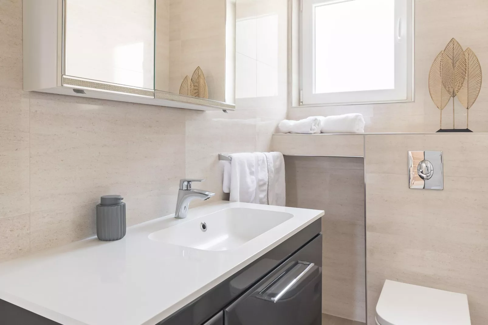 Marina sea view apartment A-Bathroom
