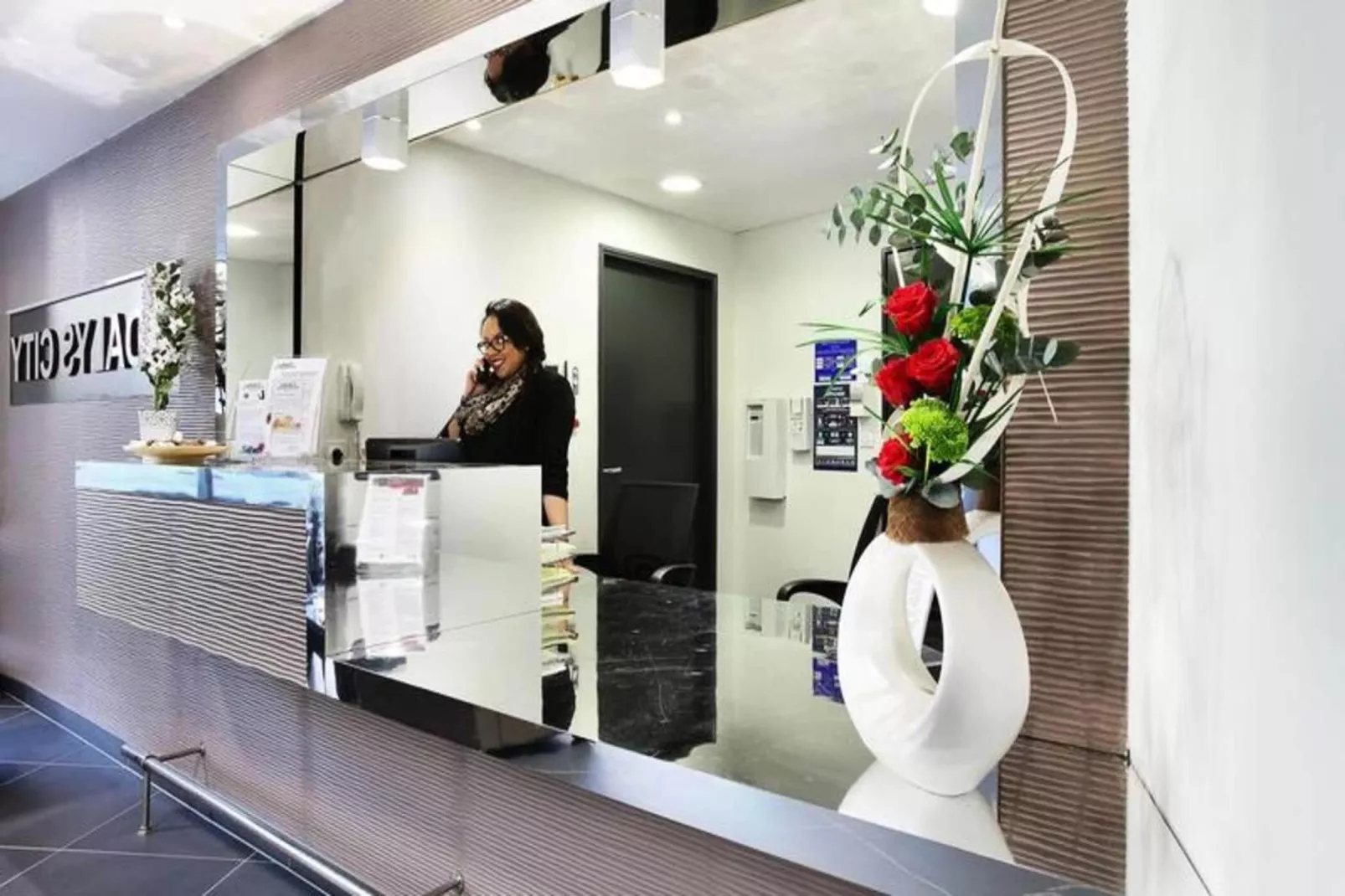 Appart'hôtel Odalys Prado Castellane-Bedroom