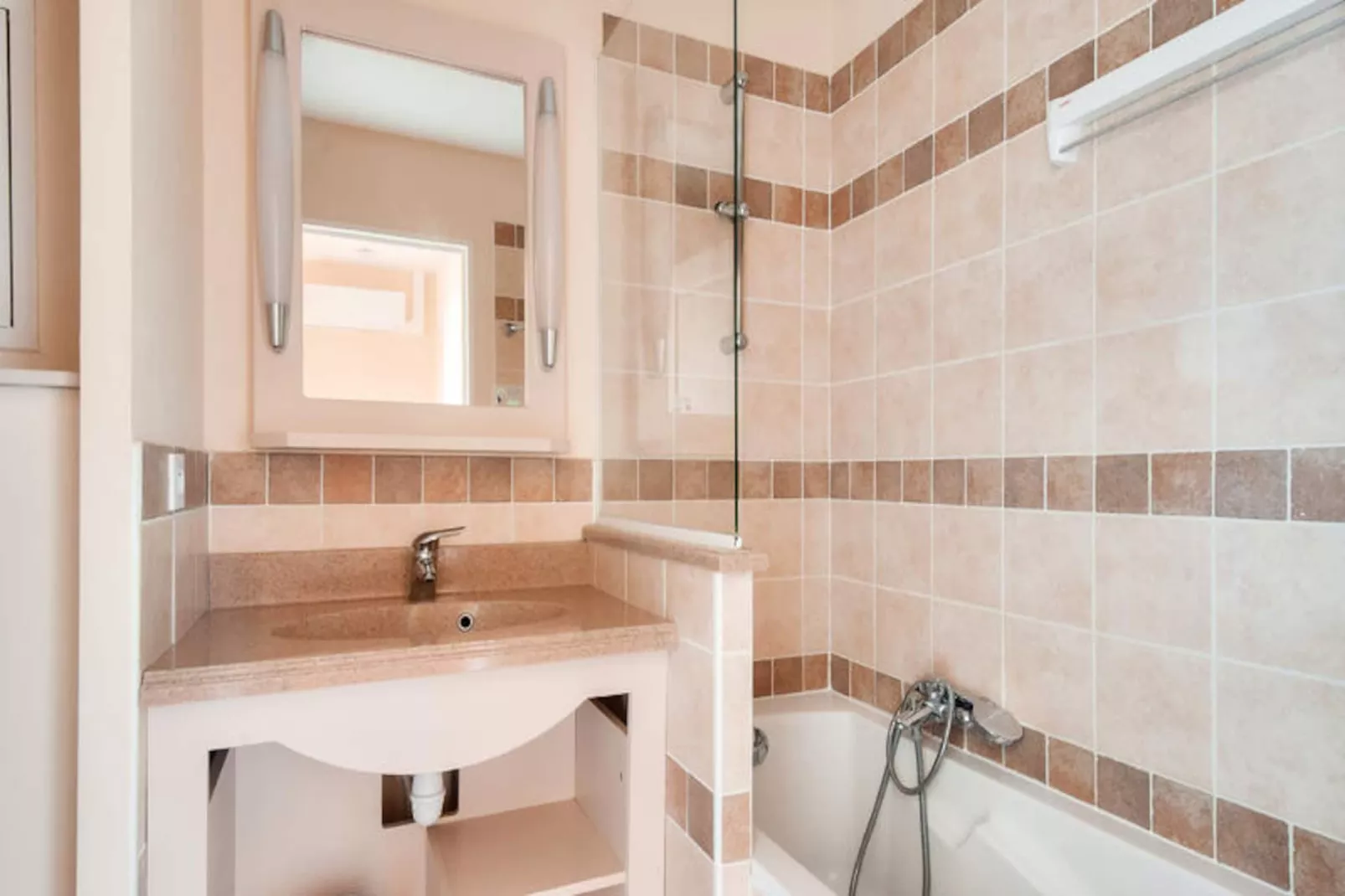 Les Coteaux de Pont Royal en Provence - maeva Home-Image-tags.