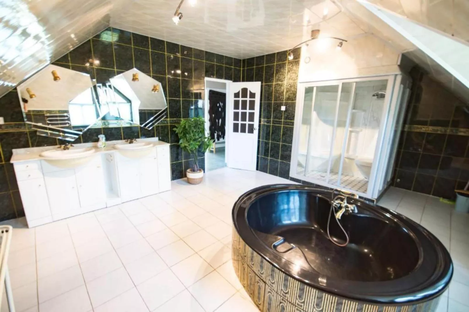 Willa wakacyjna dla 16 osób Brenna-Salle de bain