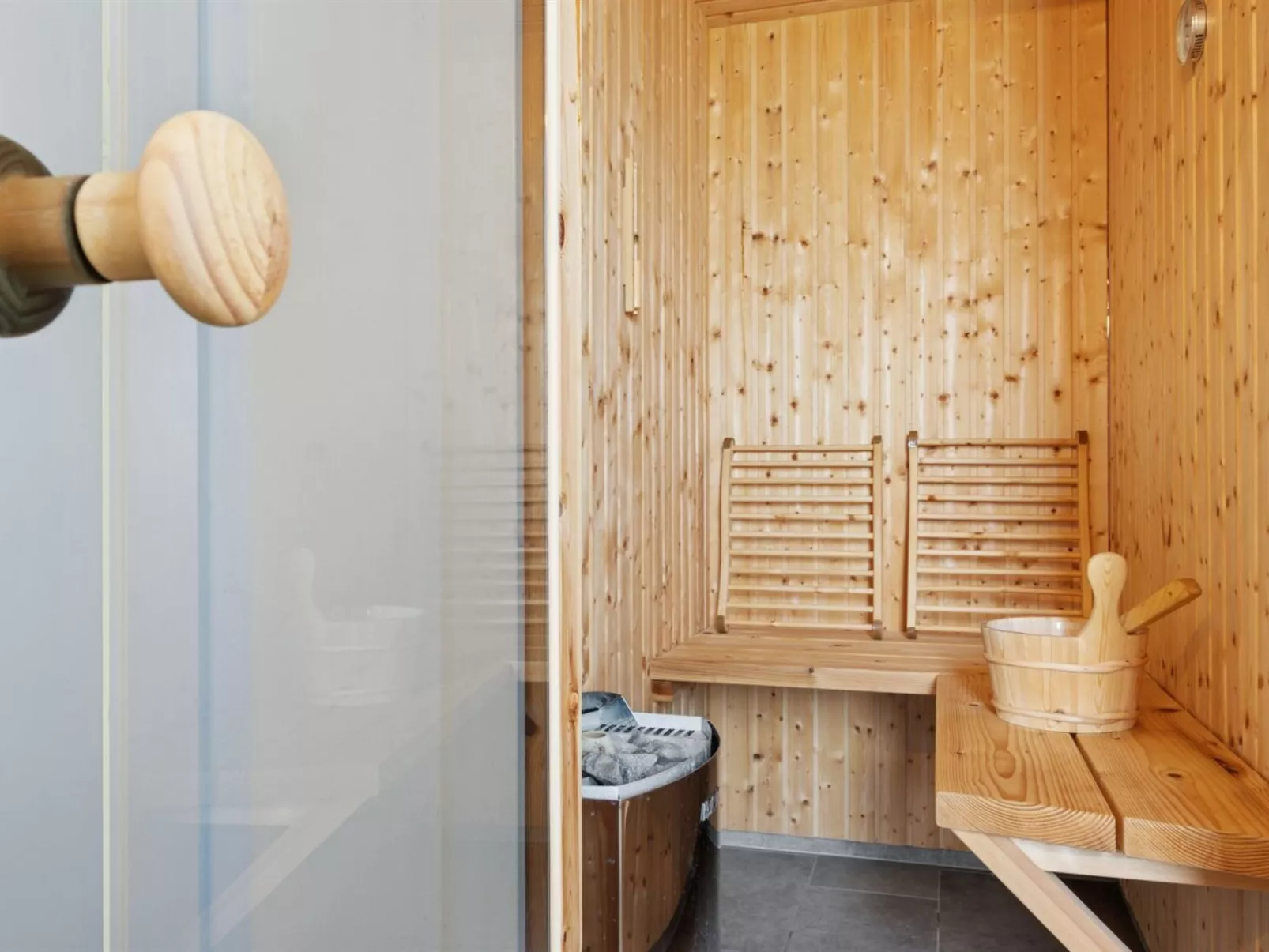 "Snari" - 700m from the sea-Inside