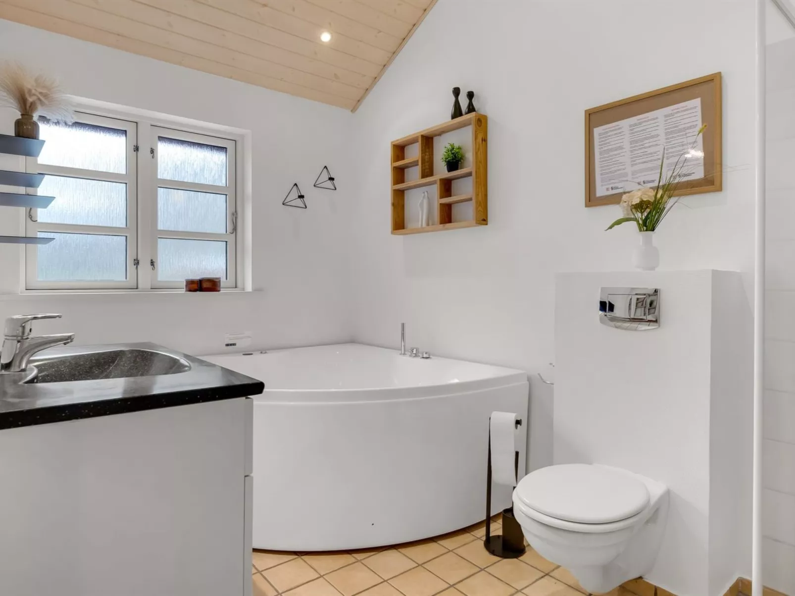 "Marisol" - 200m from the sea-Inside