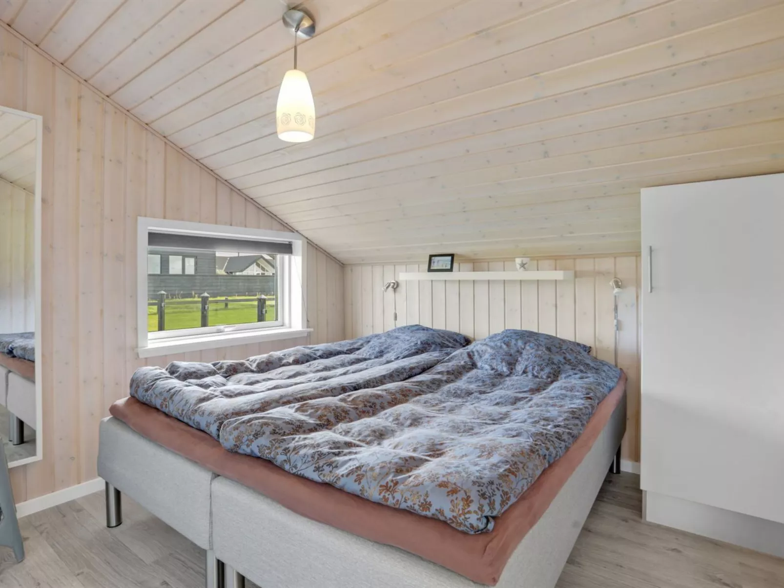 "Anthea" - 450m from the sea-Inside