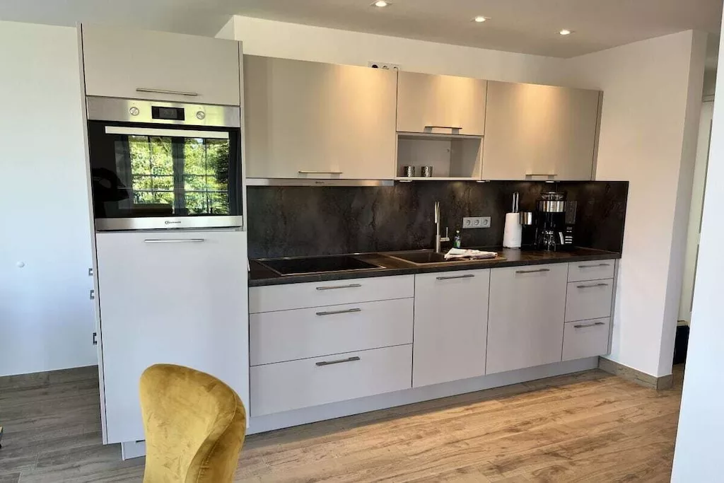 453458-Nicht zugeordnet