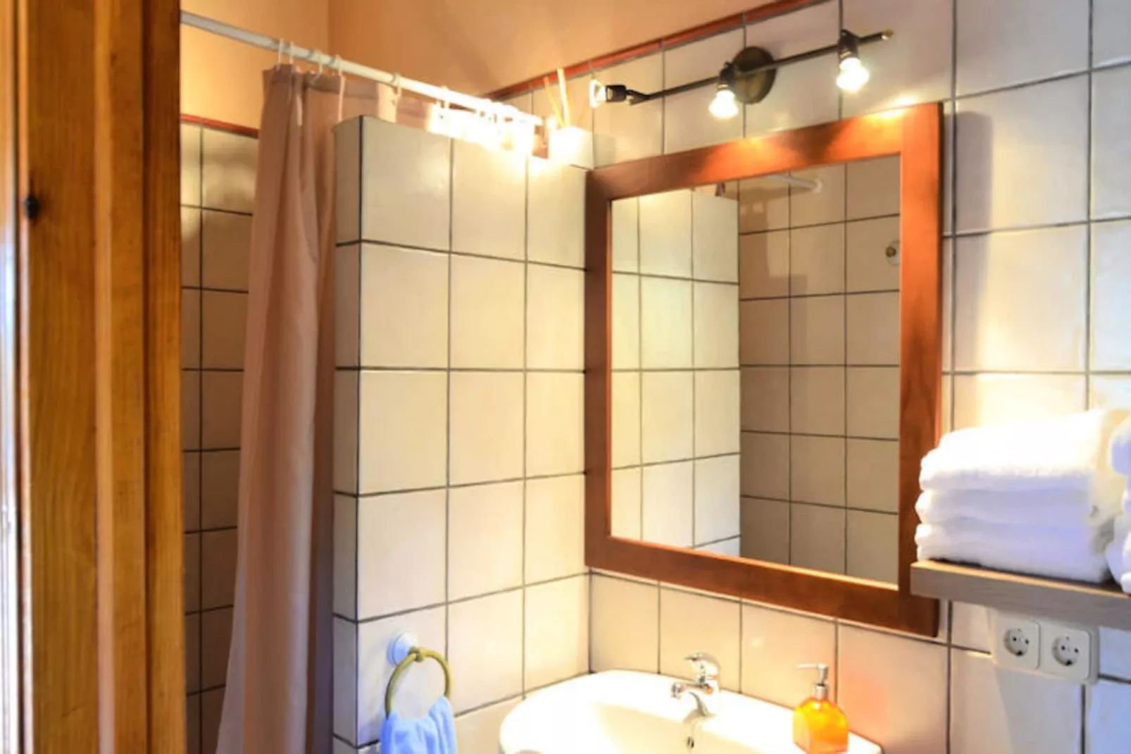 Maison à Son Serra de Marina-Image-tags.