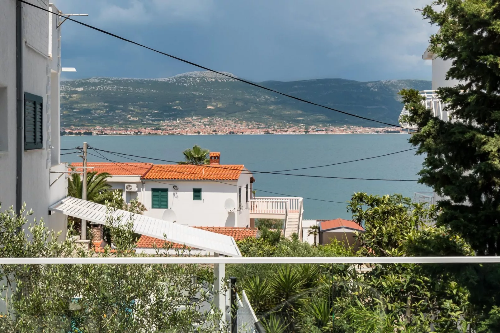 Marina terrace apartment  B-Vue d'été