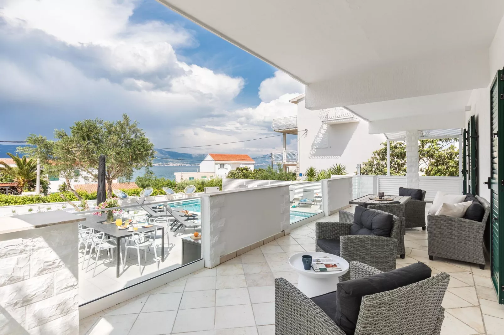 Marina Jacuzzi  Apartment  C-Terrace balcony