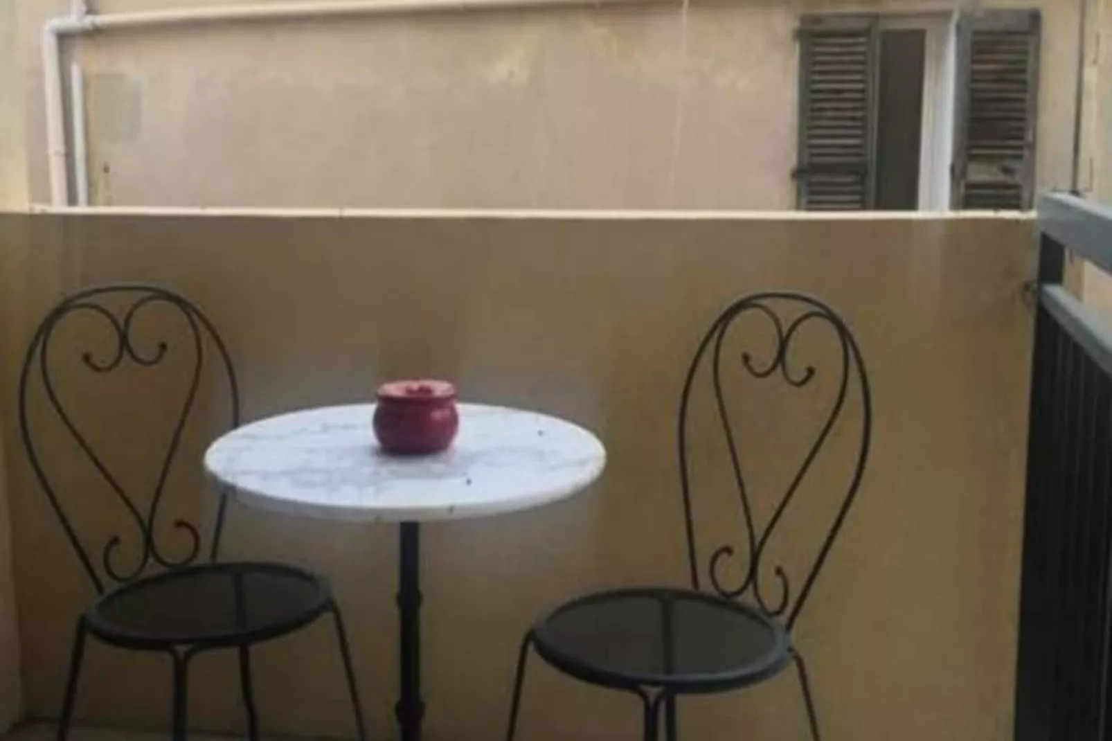 Résidence Coeur De La Rue Meynadier-Terrace balcony