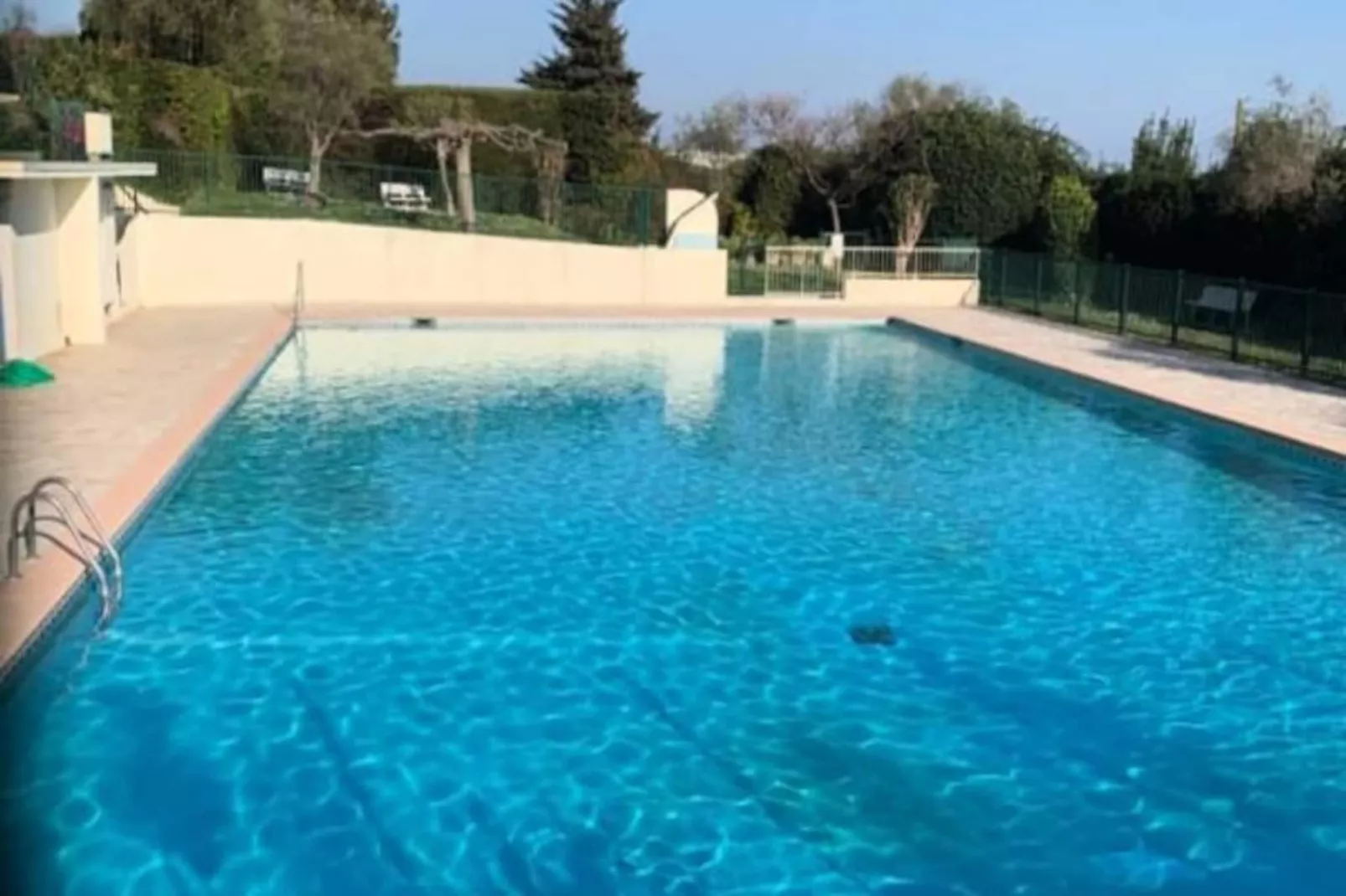 Résidence Bnb Renting 3 Pi&egrave;ces Avec Une Vue &agrave; Couper Le Souffle &agrave; Antibes !-Image-tags.