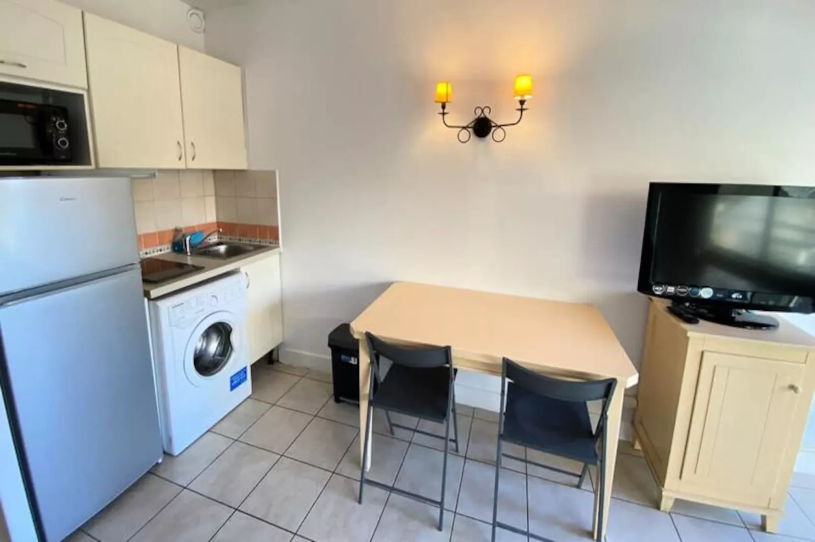 06u - Beau Studio En Résidence - Piscine Et Tennis-Image-tags.