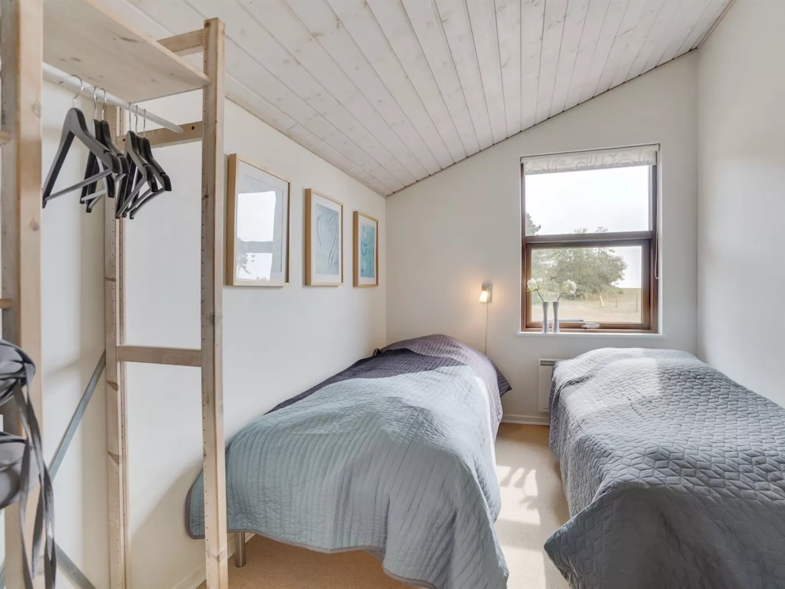 "Cathalina" - 75m from the sea-Inside