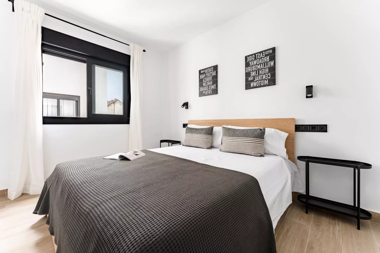 CT 326 - Faro's Fuengirola Prime Location - Boutique Apartment-Bedroom