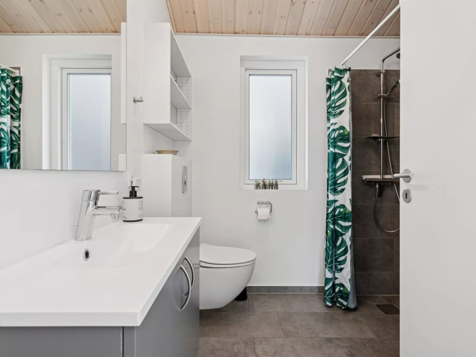 "Snari" - 700m from the sea-Inside