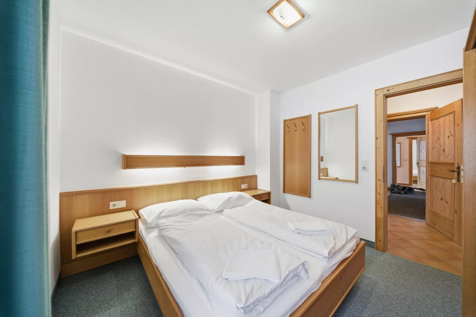 Apartment "Sonnberg & Schattberg"-Bedroom