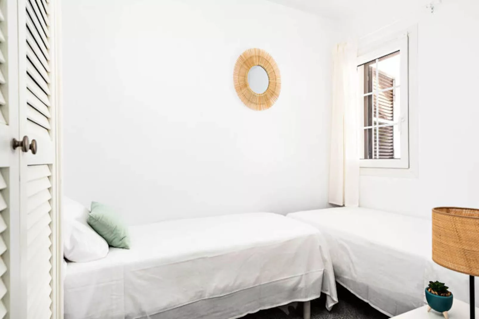 Appartements à Son Bou-Image-tags.