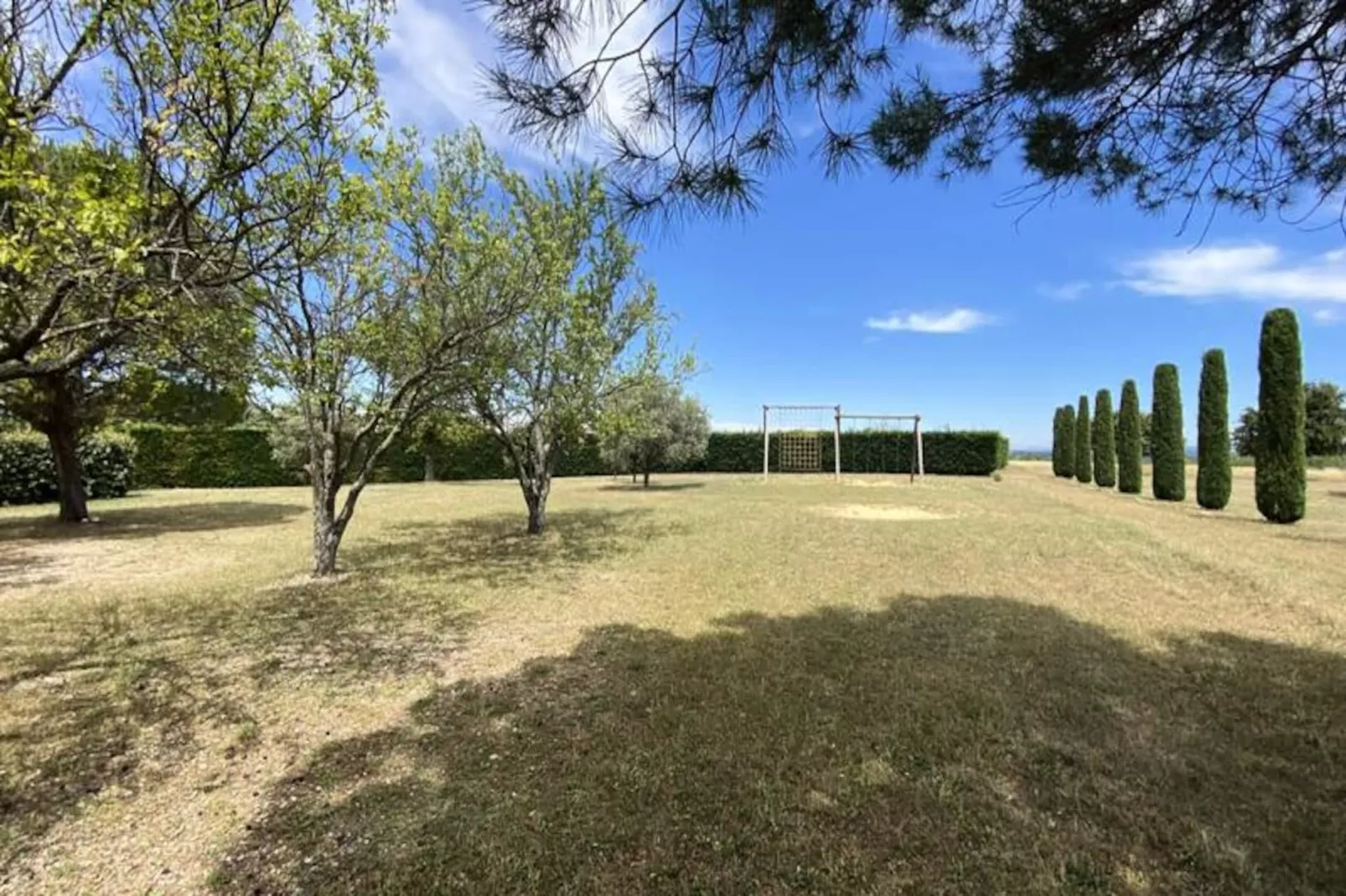 04b2 : Beau Studio Dans Un Mas Proven&ccedil;al - Piscine-Image-tags.