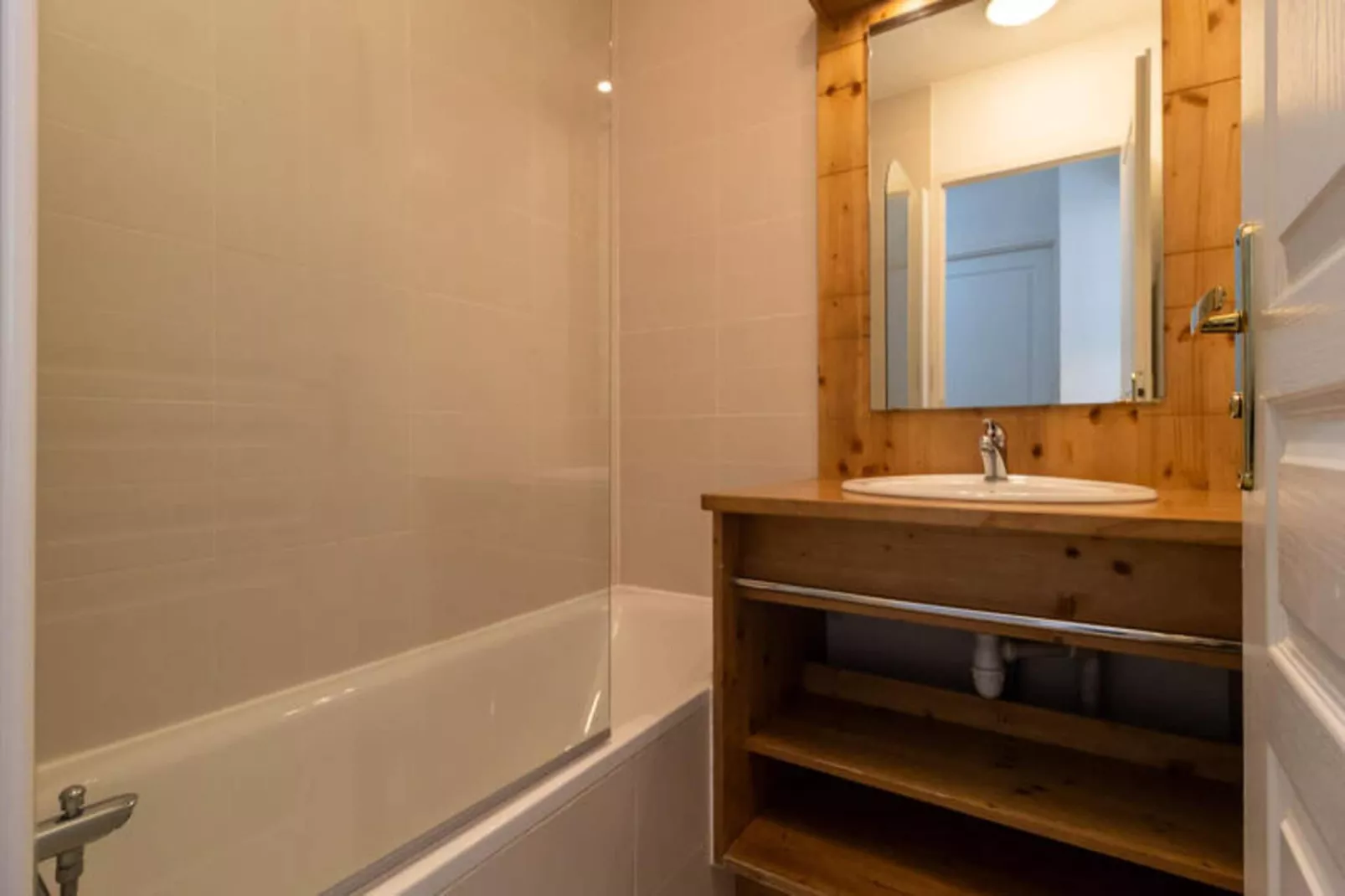 Résidence Le Balcon Des Airelles-Bathroom