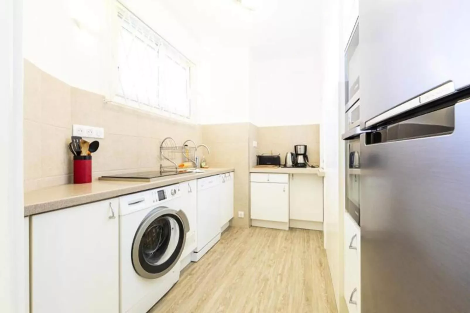 Résidence Appartement Enti&egrave;rement &eacute;quip&eacute; De 105 M2 Avec Vue Mer Et Collines-Extérieur été