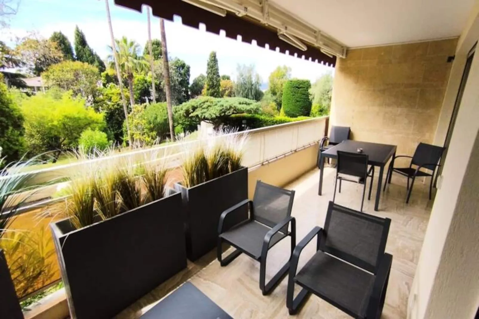 Résidence We ❤ Cannes ! Appartement D’exception Cannes 3 Chambres, Terrasse Et Jardin-Image-tags.