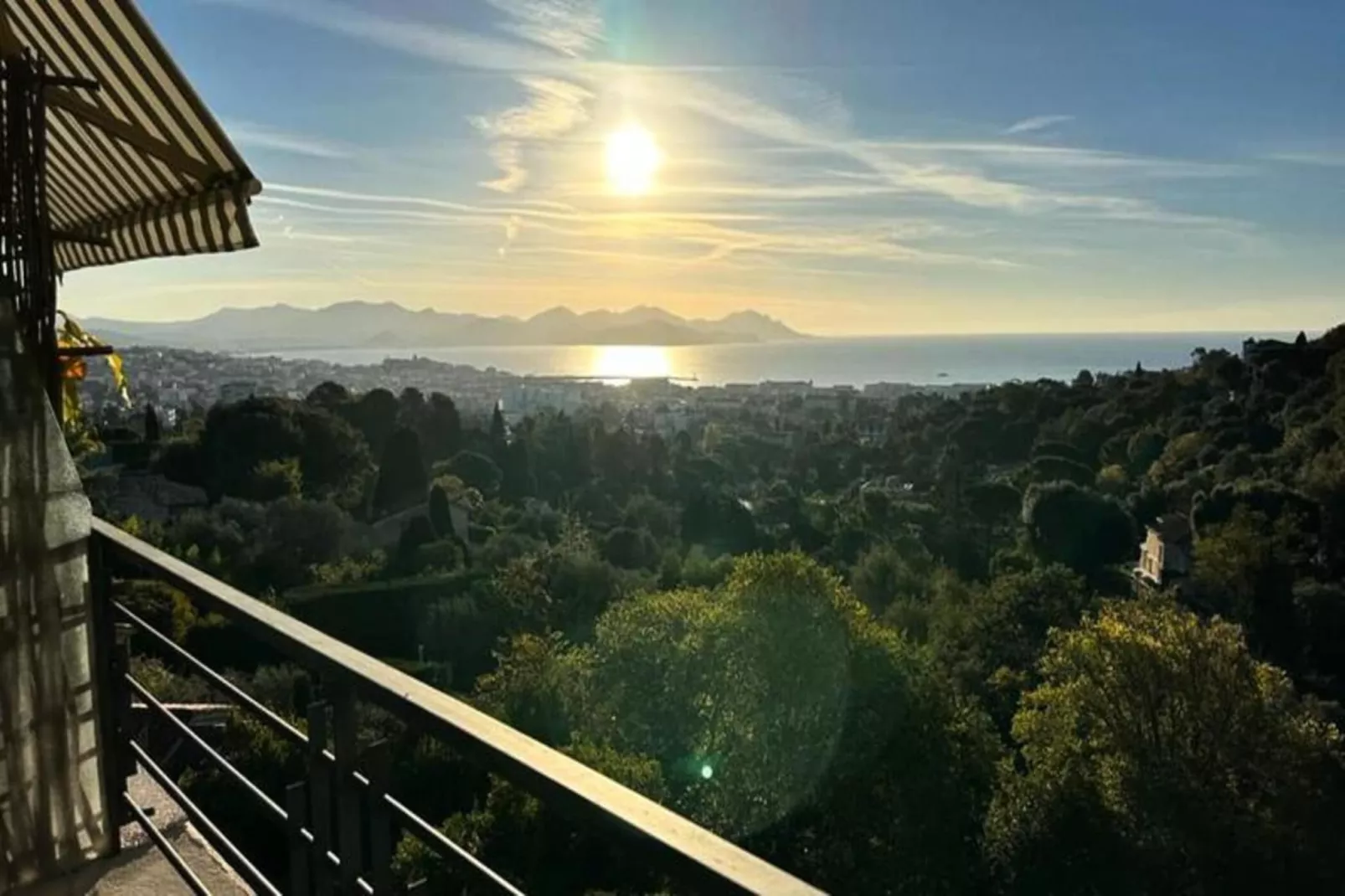 Résidence We &hearts; Cannes ! Vue Mer Incroyable 2 Chambres La Vista-View in summer