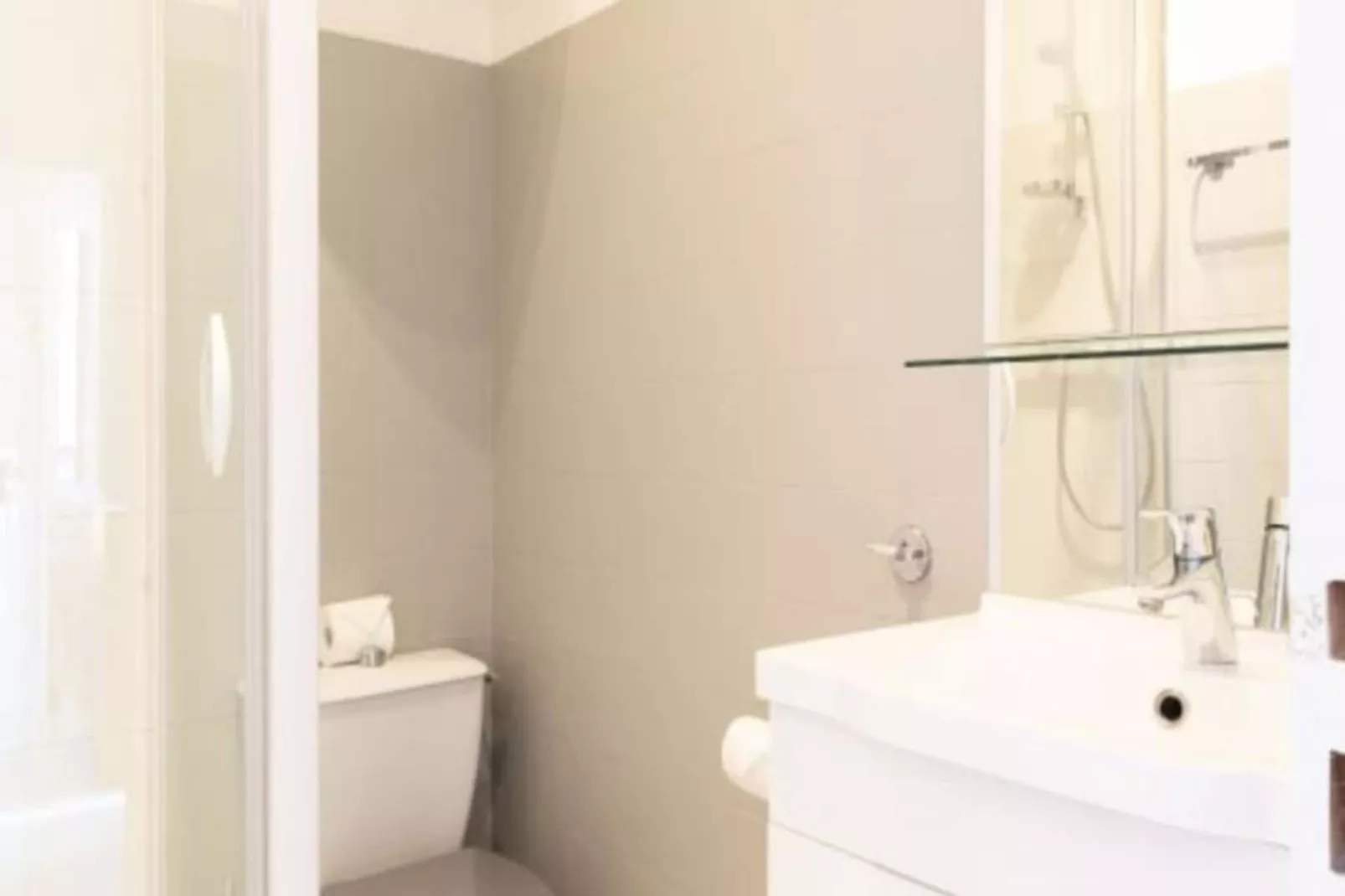 Résidence Appartement 39 M2 En Plein Centre Ville De Cannes, Climatis&eacute;-Extérieur été