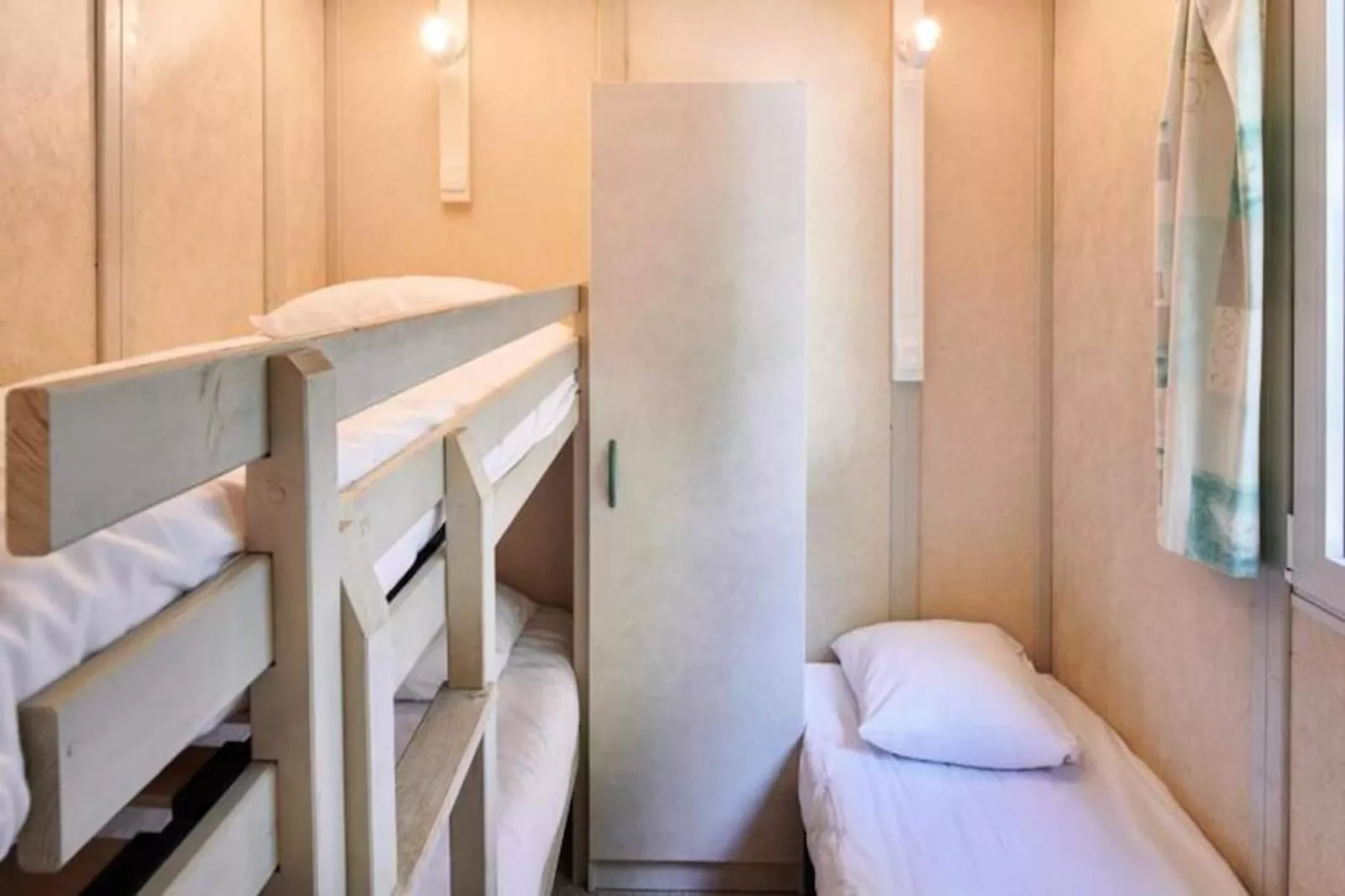 Résidence Domaine de Château Laval *** - Vacances Bleues