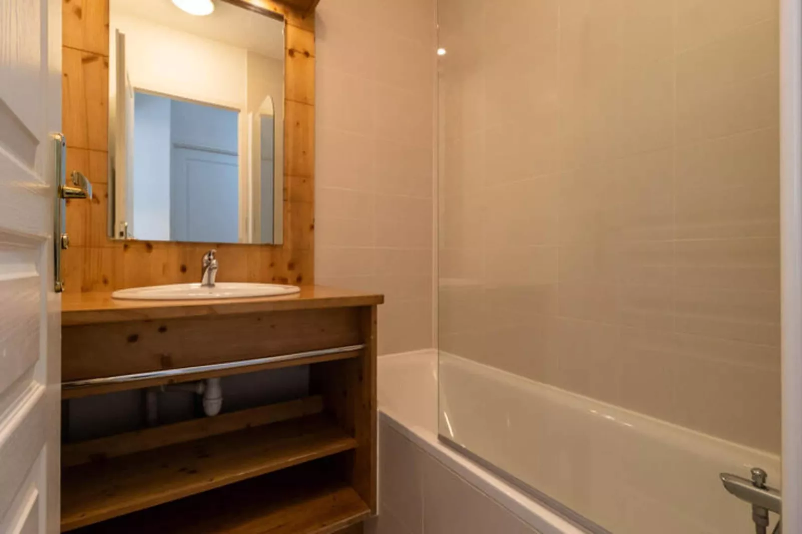 Résidence Le Balcon Des Airelles-Bathroom