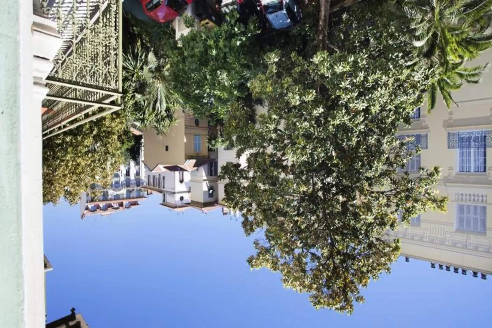 Appart'hôtel Odalys Palais Rossini-Exterior in summer