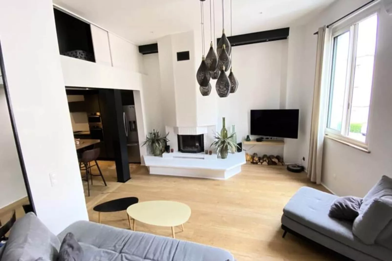 06bx : Superbe Loft - 100m2 - 6 Personnes-Exterior in summer