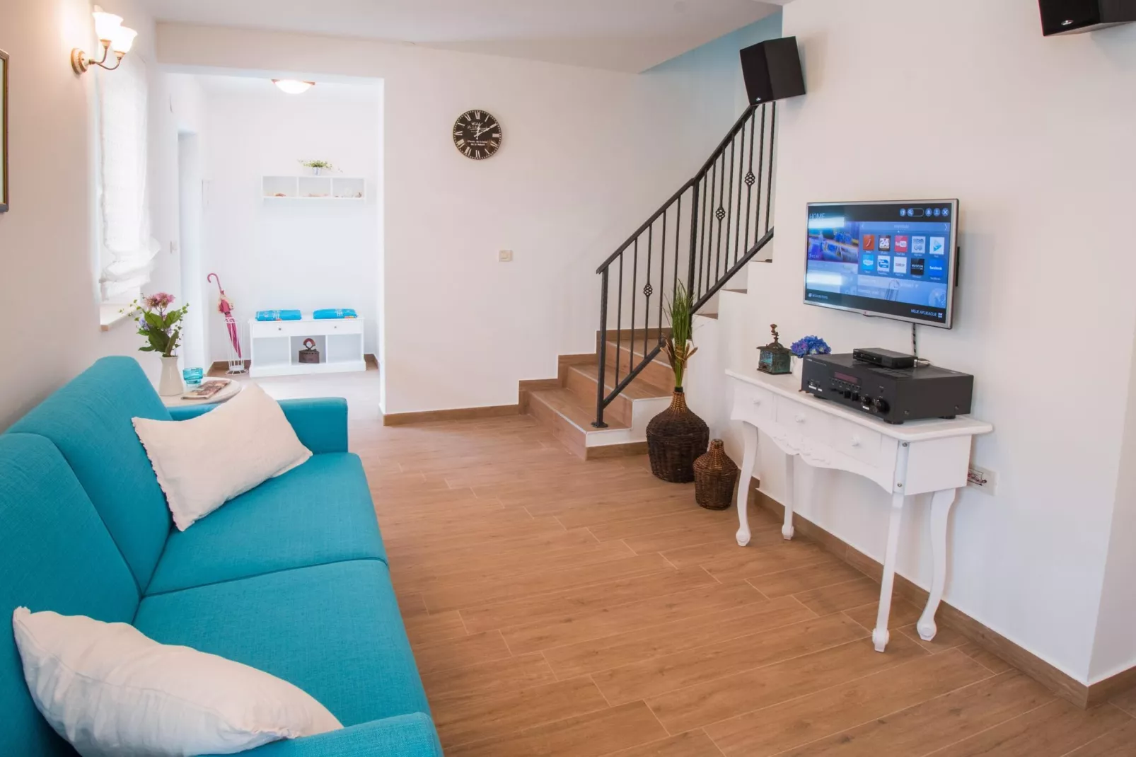 Villa Lukica-Living room