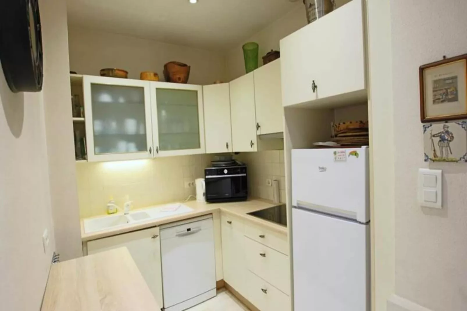 Résidence Appartement 145 M2 Face &agrave; La Mer / Acc&egrave;s Priv&eacute; &agrave; La Mer-Exterior in summer