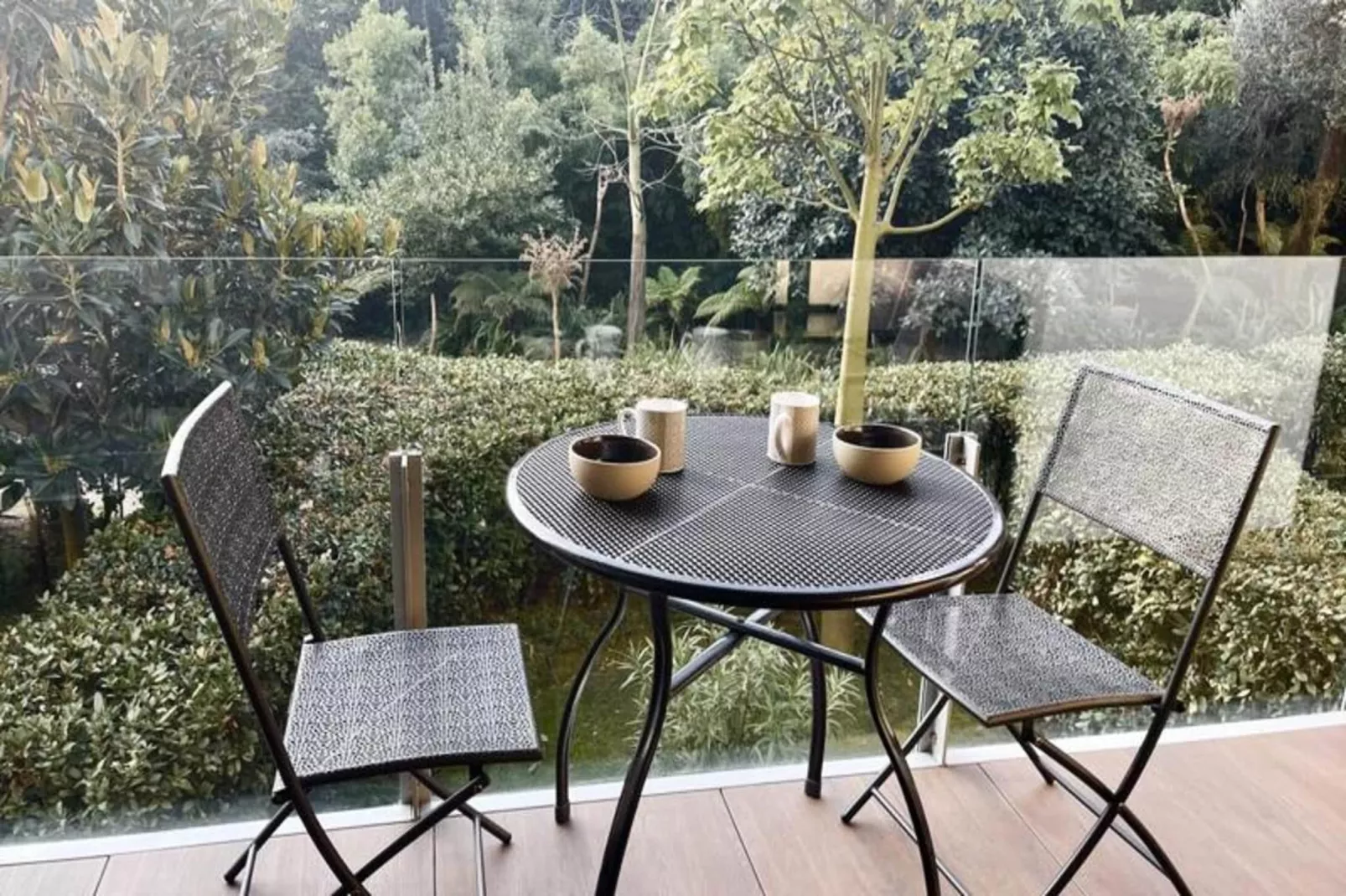 Résidence Bnb Renting Beau  2 Pi&egrave;ces Dans Un Immeuble Neuf Avec Piscine Avec Parking-Terrasse / balcon