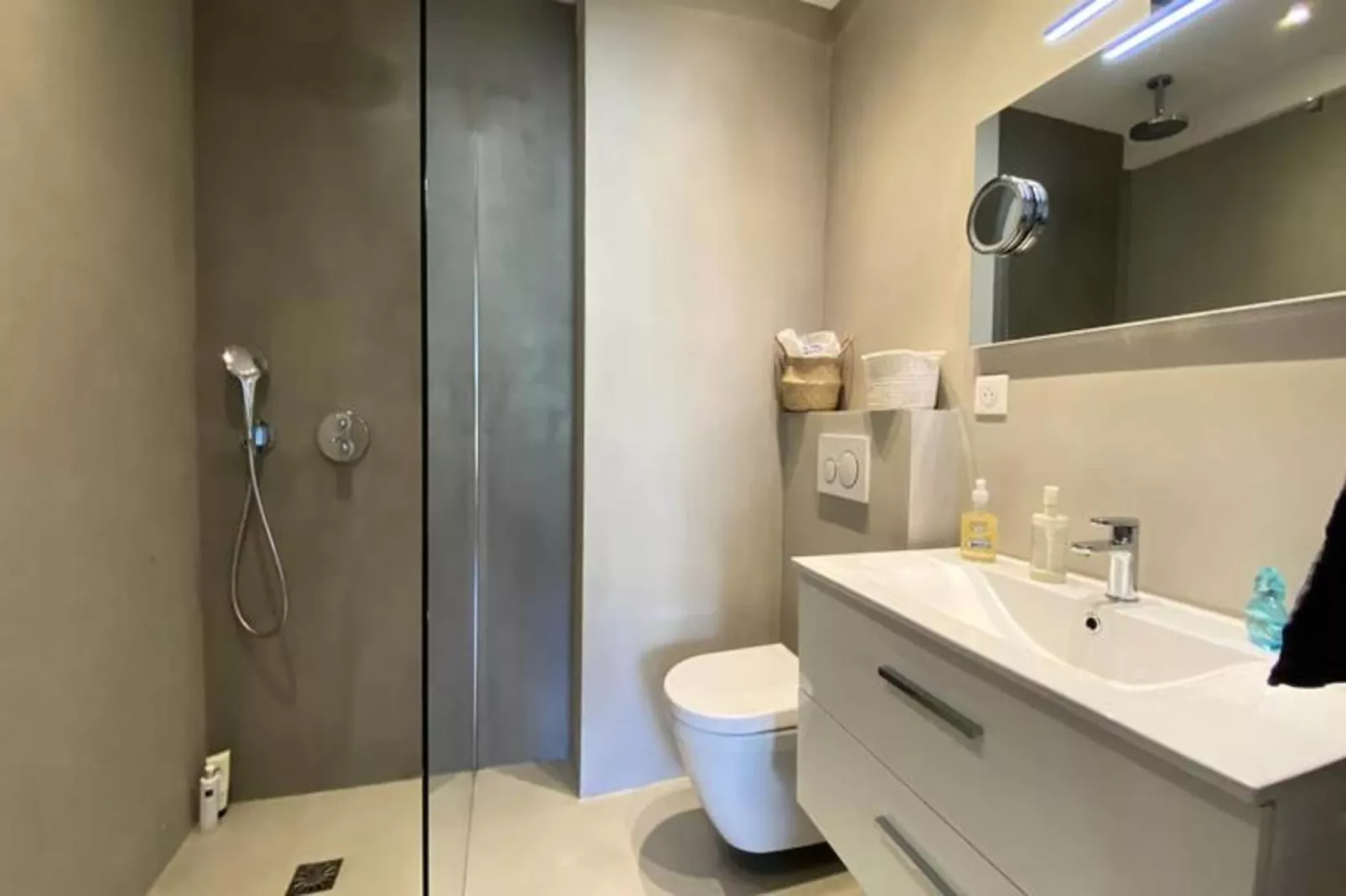 Résidence Appartement D’exception Cannes Centre Vue Mer Piscine ❤live Inparc Bruyere❤-Exterior in summer