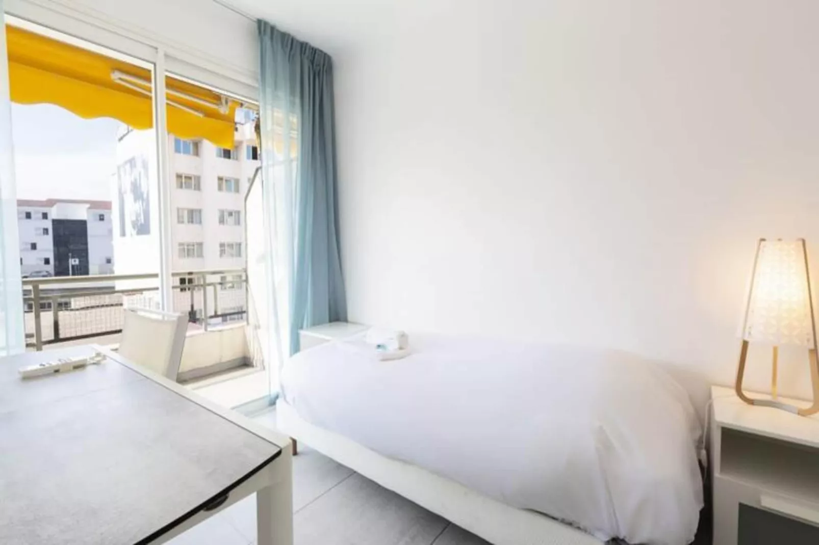 Résidence We &hearts; Cannes ! Cosy 3 Pi&egrave;ces Tout Confort Avec Terrasse Cannes Centre-Exterior in summer