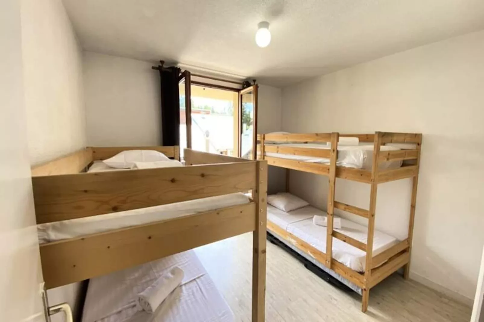 06cc : Valberg Appartement Coeur De Station-Image-tags.