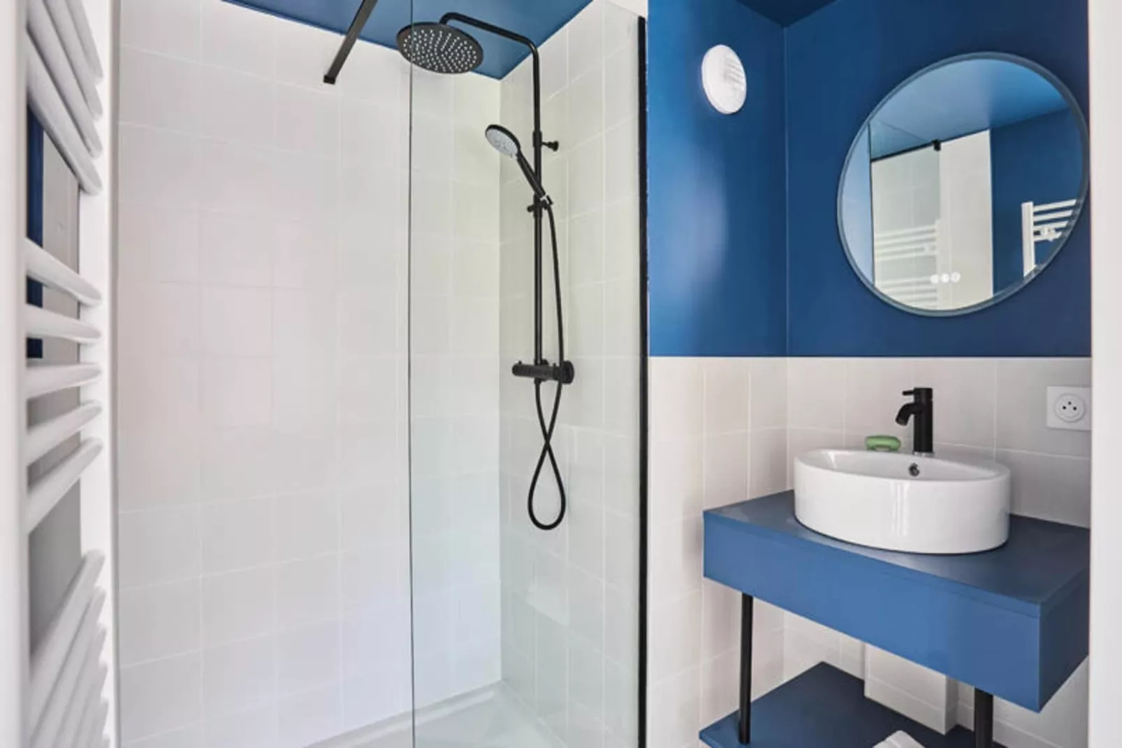 Appart'hôtel Odalys City Centre Euromed-Bathroom