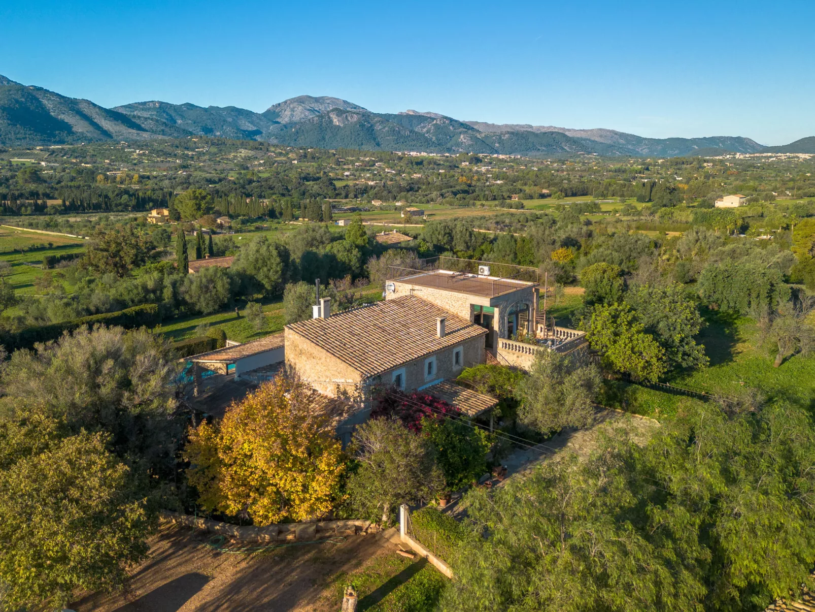 Son Estaras II-Draußen