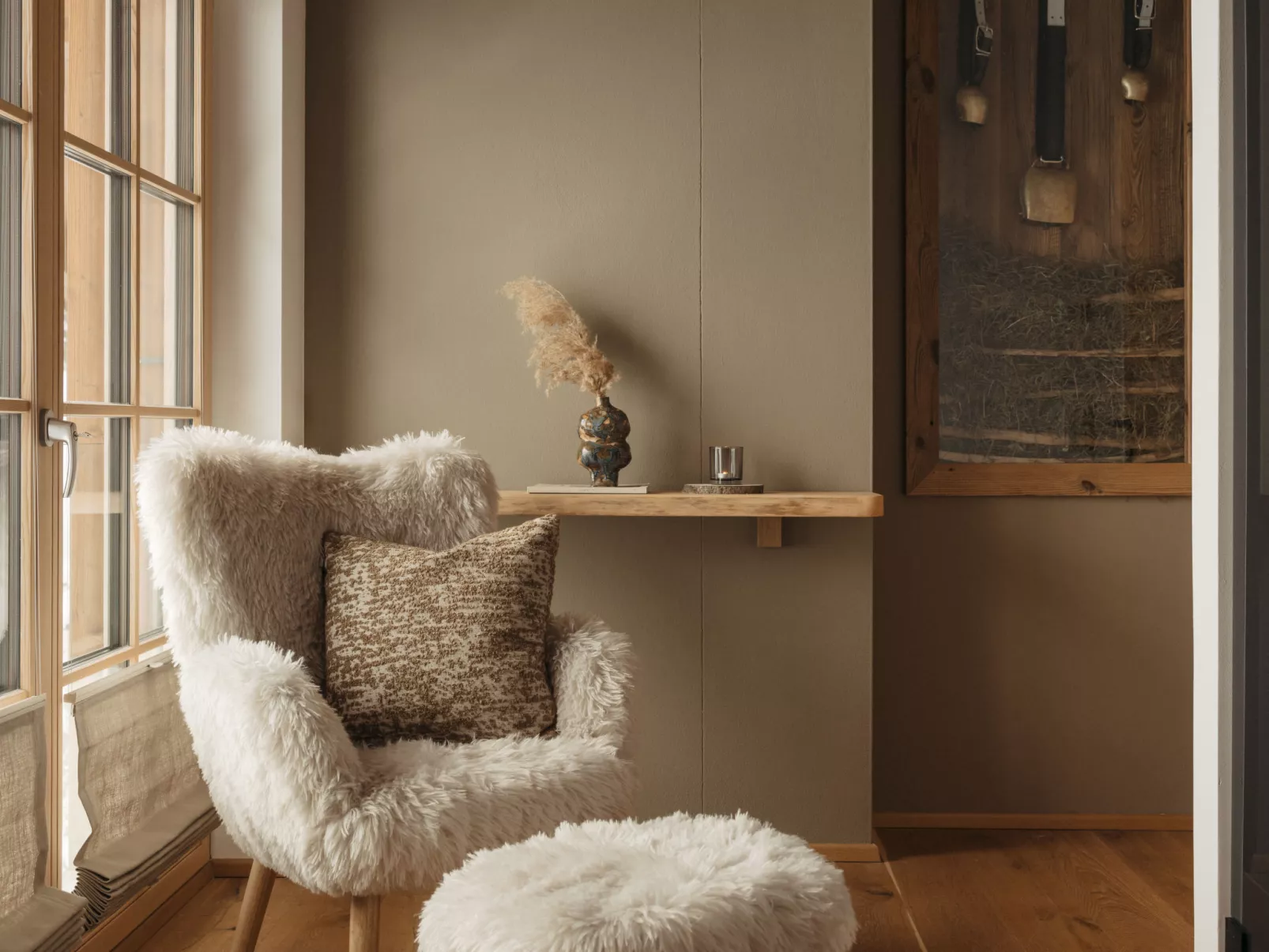 Royal Mountain Lodge-Inside