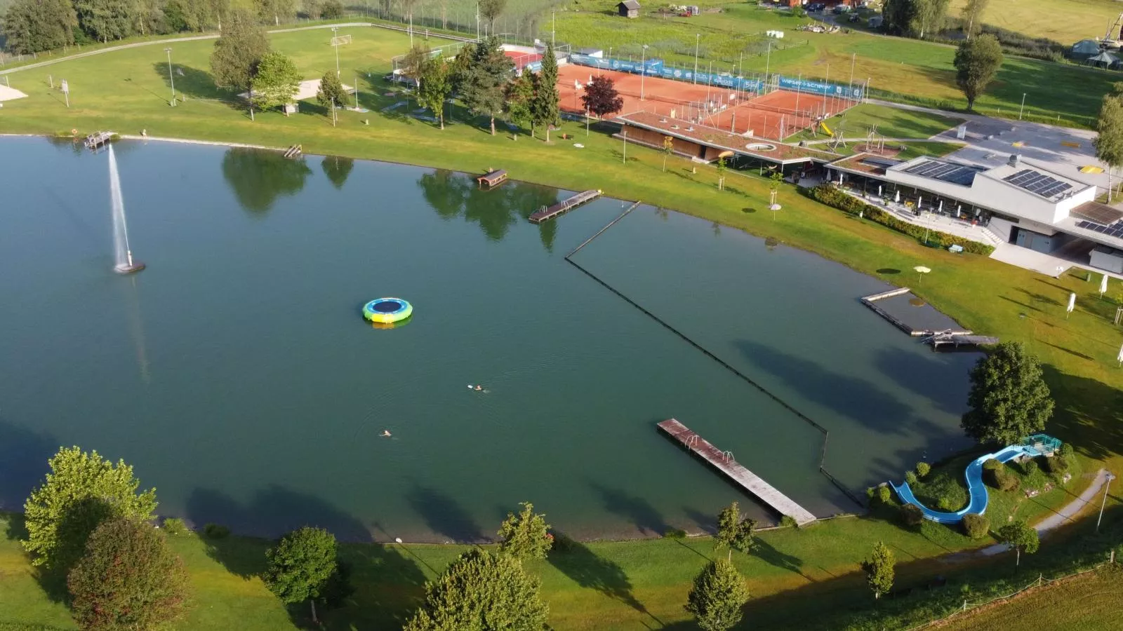 Bruggerheim-Areas within 1km in summer