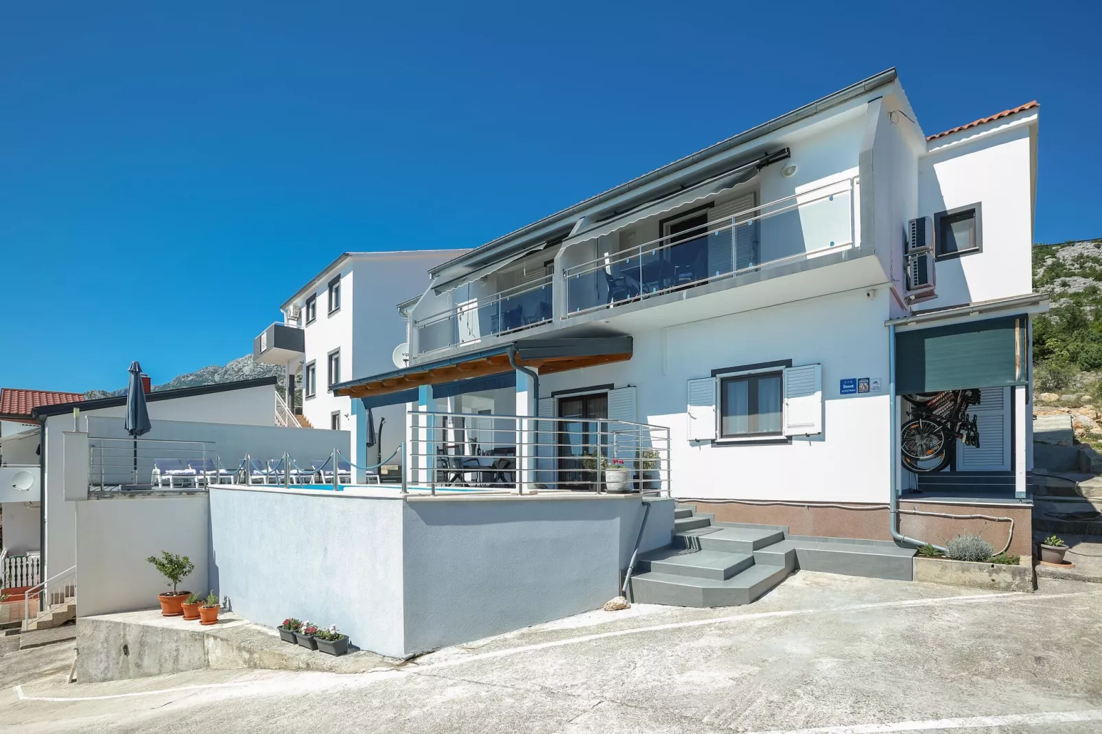Apartment Masa-Exterior summer