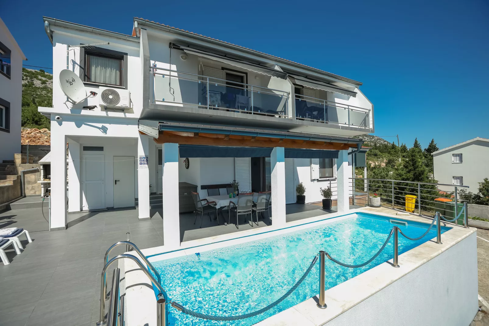 Apartment Masa-Exterior summer
