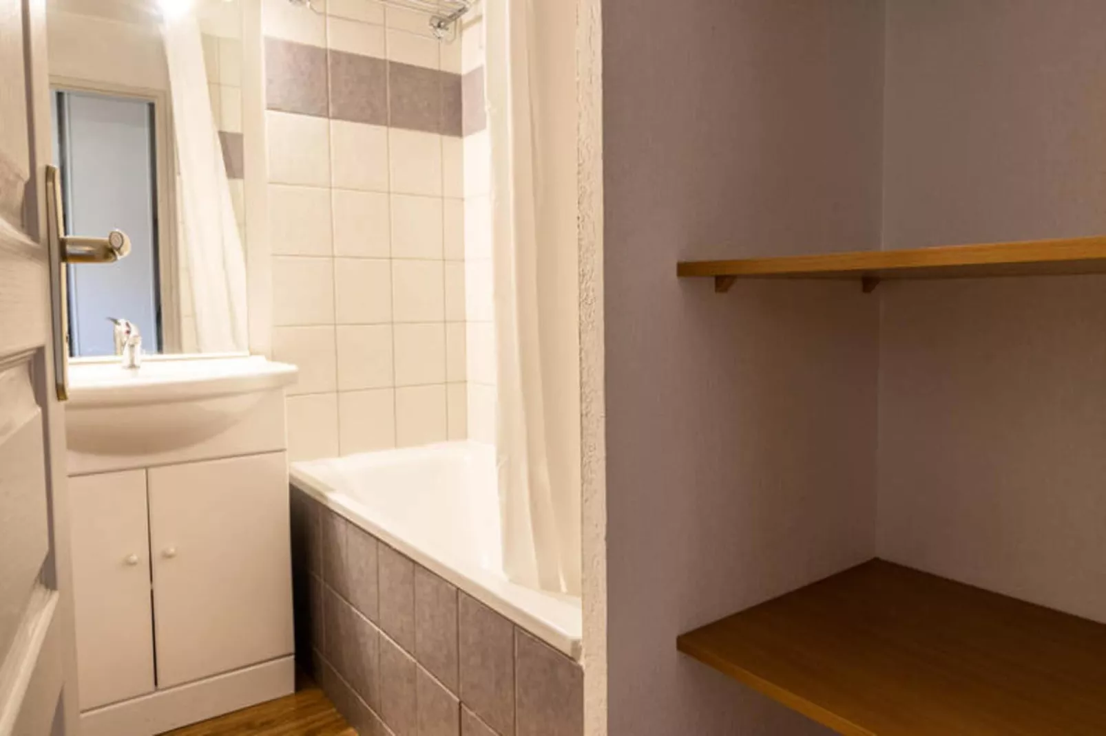 Les Chalets De Bois MÉan - E - Badezimmer