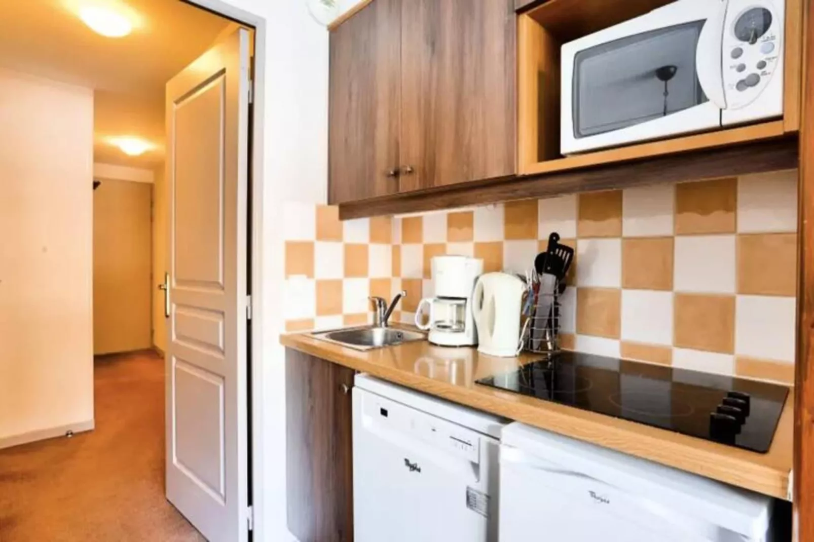 Résidence L'albane - Außenbereich Sommer