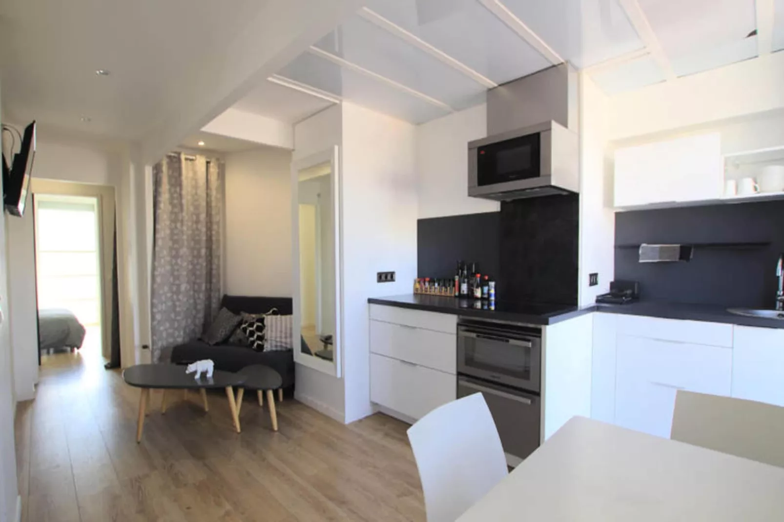 Appartements à Nice-Außenbereich Sommer