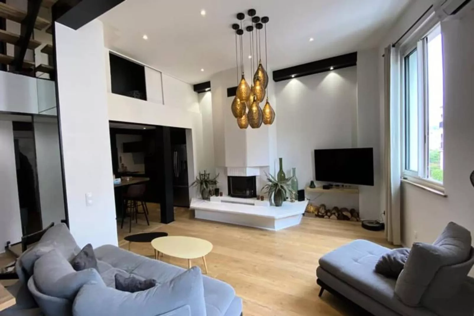 06bx : Superbe Loft - 100m2 - 6 Personnes-Exterior in summer