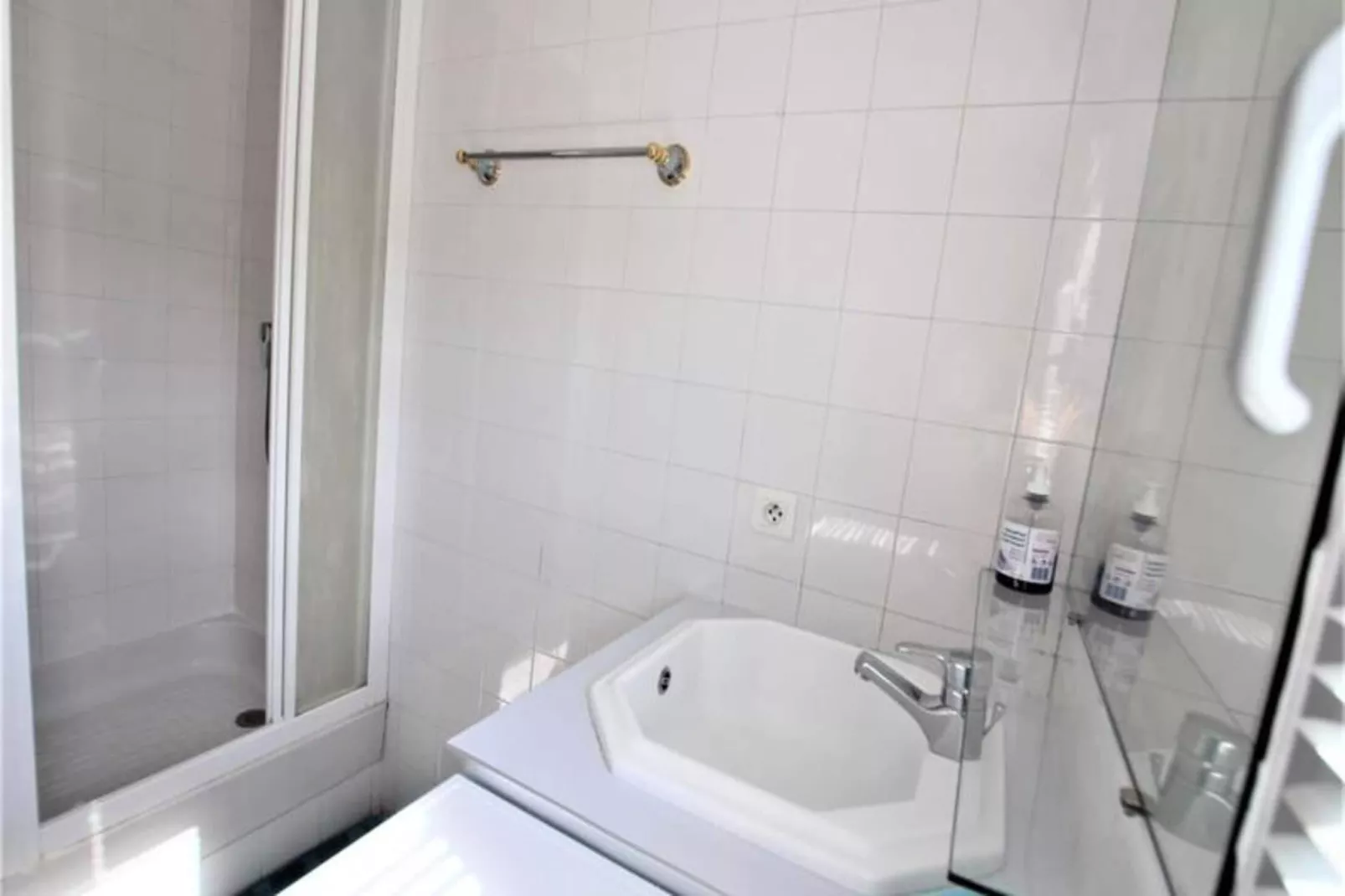 Résidence Studio Dernier &eacute;tage Avec Terrasse Sur Splendide Vue Mer-Extérieur été