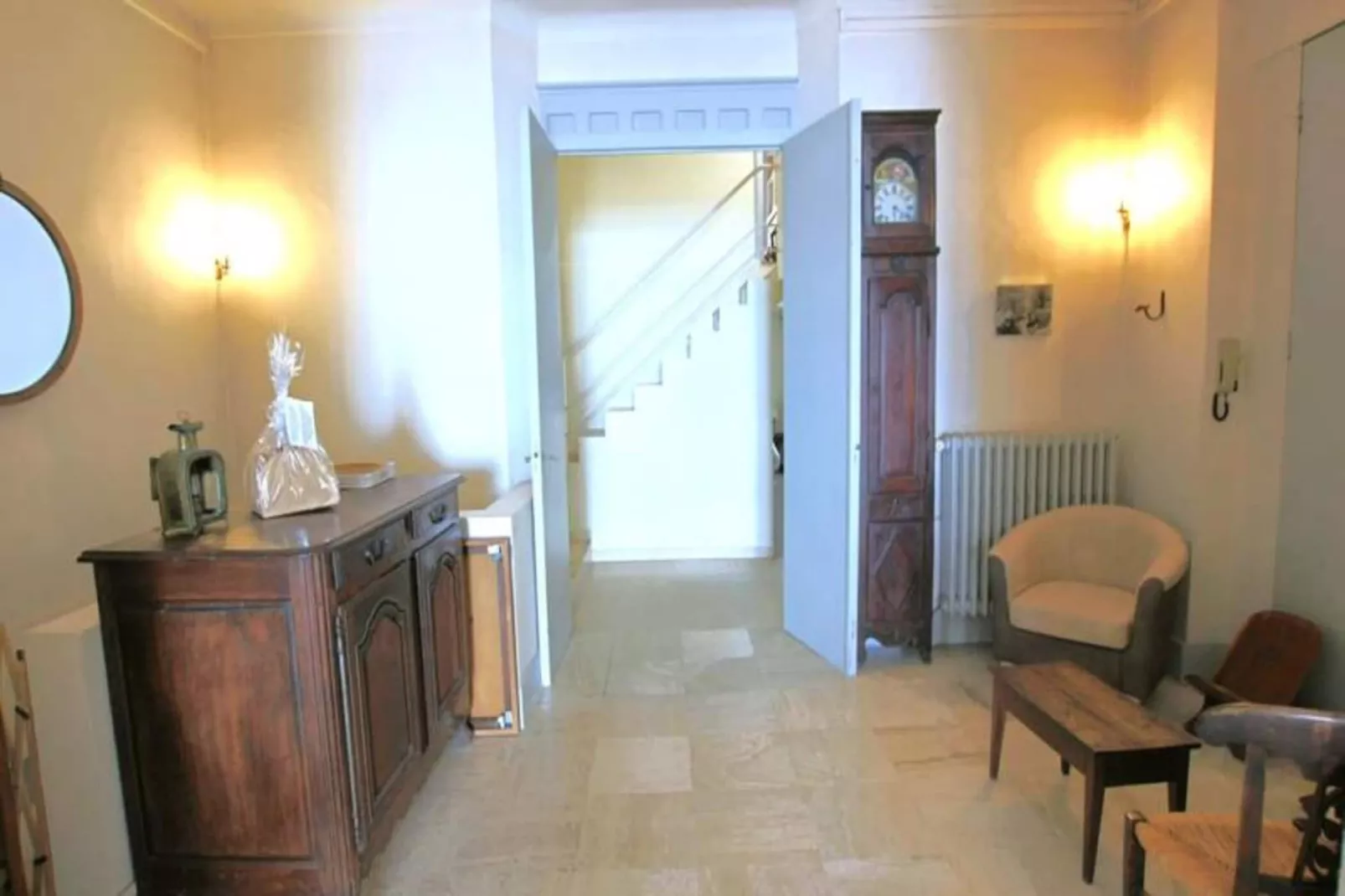 Résidence Appartement 145 M2 Face &agrave; La Mer / Acc&egrave;s Priv&eacute; &agrave; La Mer-Exterior in summer